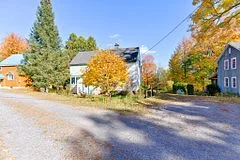 18 Colony Lane, Greater Madawaska, ON K0J 1H0
