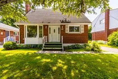 644 Browning Avenue, Alta Vista and Area, ON K1G 0T9