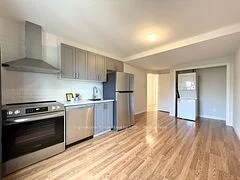 435 Mcalpine Avenue N 2, Welland, ON L3B 1T4