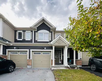 Att/Row/Townhouse in Barrhaven