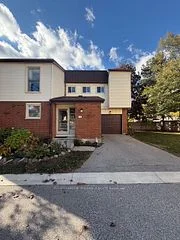 770 Fanshawe Park Road E 22, London North, ON N5X 1L5