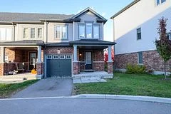 Att/Row/Townhouse in Cambridge