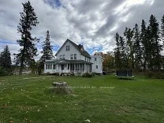 8 Private Road, Marmora and Lake, ON K0K 2M0