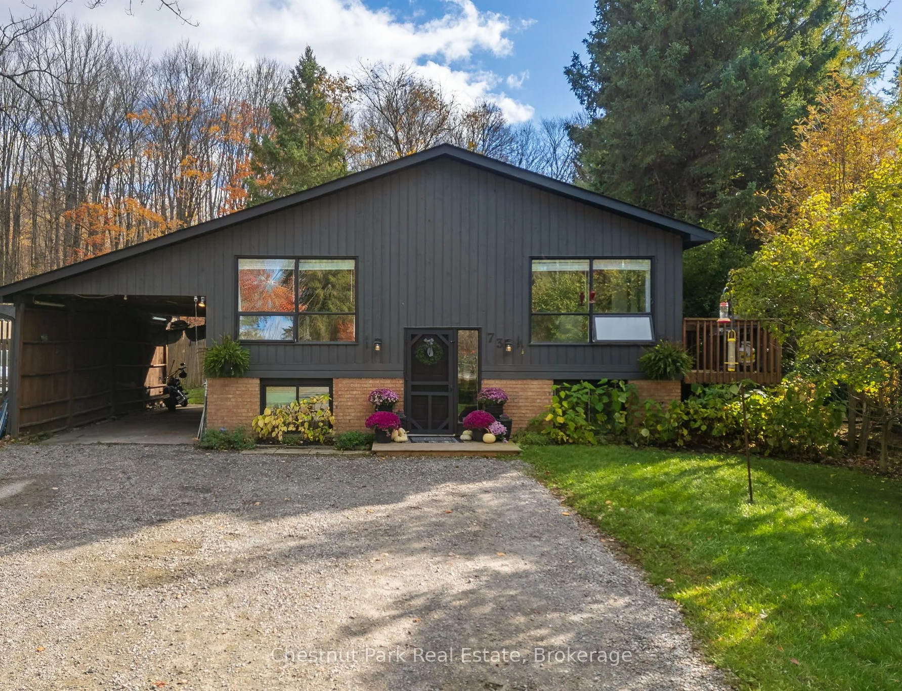 73 Hanes Road, Huntsville, ON P1H 1M3
