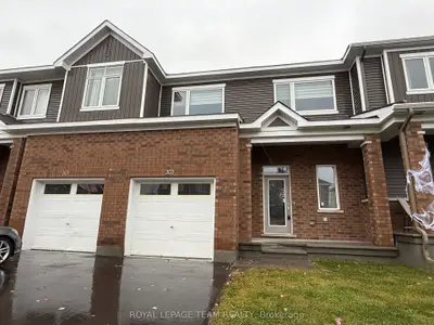 Att/Row/Townhouse in Barrhaven