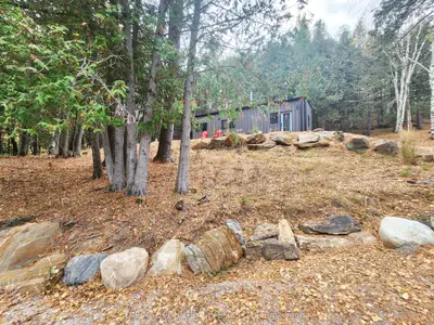 Detached in Bancroft