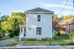 Detached in Prince Edward County