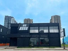 724 York Street, London East, ON N5W 2S8