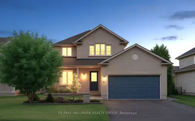 Detached in Stittsville - Munster - Richmond