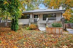 116 Woods Road, Constance Bay - Dunrobin - Kilmaurs - Woodlawn, ON K0A 3M0