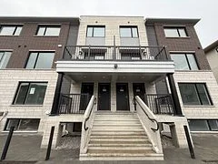 935 Creekway Private, Kanata, ON K2T 0S9