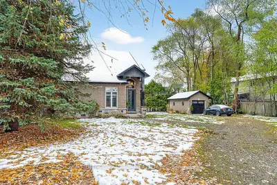 Detached in Hamilton