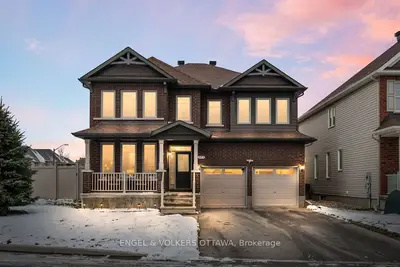 Detached in Blossom Park - Airport and Area