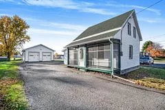 1902 Landry Road, Clarence-Rockland, ON K0A 1N0
