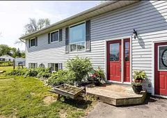 1-735 County Rd 28 Road N, Prince Edward County, On K8n 4z7