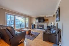 141 Duke Street W, North Bay, ON P1B 6E5