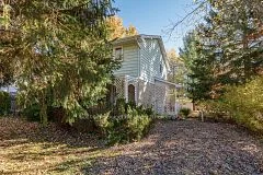 1805 7th Avenue W, Owen Sound, ON N4K 5L5