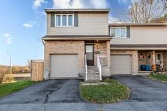 Condo Townhouse in Kingston