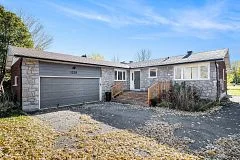 1218 Upton Road, Manotick - Kars - Rideau Twp and Area, ON K4M 1B3