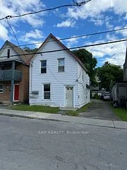 70 BARRETTE Street 1, Vanier and Kingsview Park, ON K1L 8A3