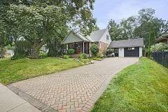 87 Iroquois Avenue, London South, ON N6C 2K7