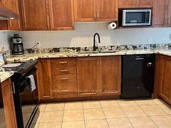 374 Wisteria Crescent, Hunt Club - Windsor Park Village and Area, ON K1V 0N9