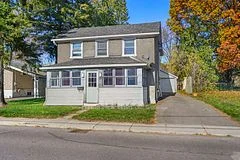 306 Brock Street, Brockville, ON K6V 4G7