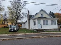 11 Low Street, Prince Edward County, ON K0K 2T0