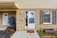 Condo Townhouse in Brantford