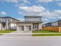 7865 Seabiscuit Drive, Niagara Falls, On L2h 3t9