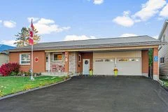 593 Roy Street W, Laurentian Valley, ON K8A 6R6