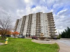 Condo Apartment in London South