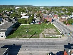 366 Mcintyre Street E, North Bay, ON P1B 1C8