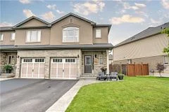 Att/Row/Townhouse in Hamilton