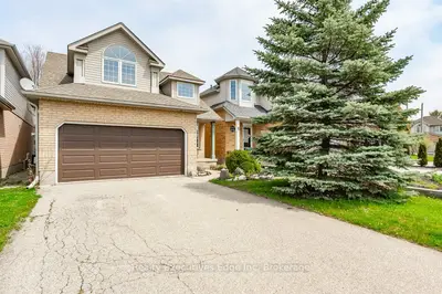 Detached in Guelph