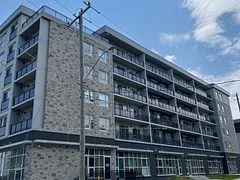 275 Larch Street F606, Waterloo, ON N2L 3R2