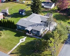 58 Victoria Drive, Strathroy-Caradoc, ON N0L 1T0