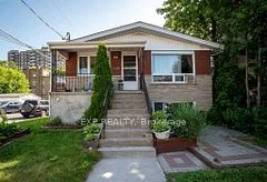 310 Patton Street, Vanier and Kingsview Park, ON K1L 6G4