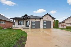 113 Macdonald Street, Lambton Shores, On N0n 1j0