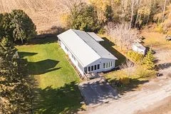 18 Hill Street, Kawartha Lakes, On K9v 0h5