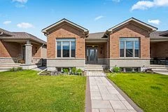 61 Athabaska Drive, Belleville, ON K8N 0T1