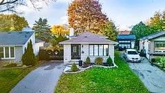 17 Kanata Crescent, Brantford, ON N3R 7E8
