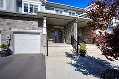 Att/Row/Townhouse in Kingston