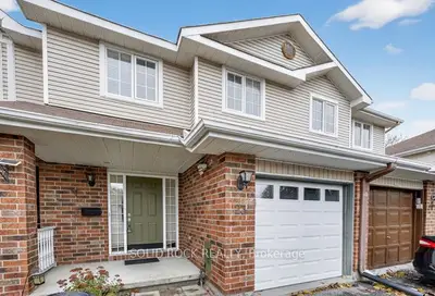 Att/Row/Townhouse in Barrhaven