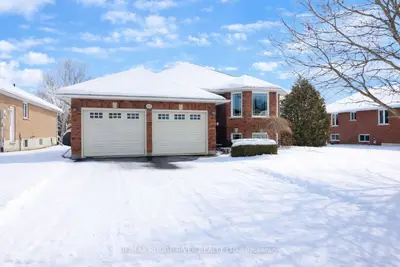 Detached in Selwyn