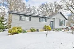 27 Thurlow Queen Street, Belleville, On K0k 2v0