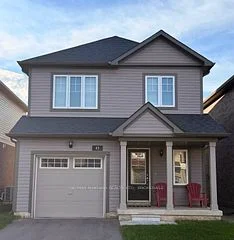 43 Cottonwood Crescent, Welland, ON L3B 0J4