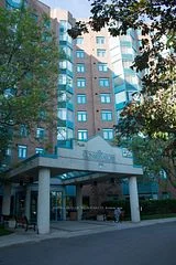 Condo Apartment in Britannia Heights - Queensway Terrace N and Area