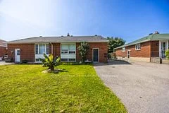 726 Cummings Avenue, Overbrook - Castleheights and Area, ON K1K 2L1