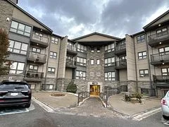1 Jacksway Crescent 304, London North, ON N5X 3T5